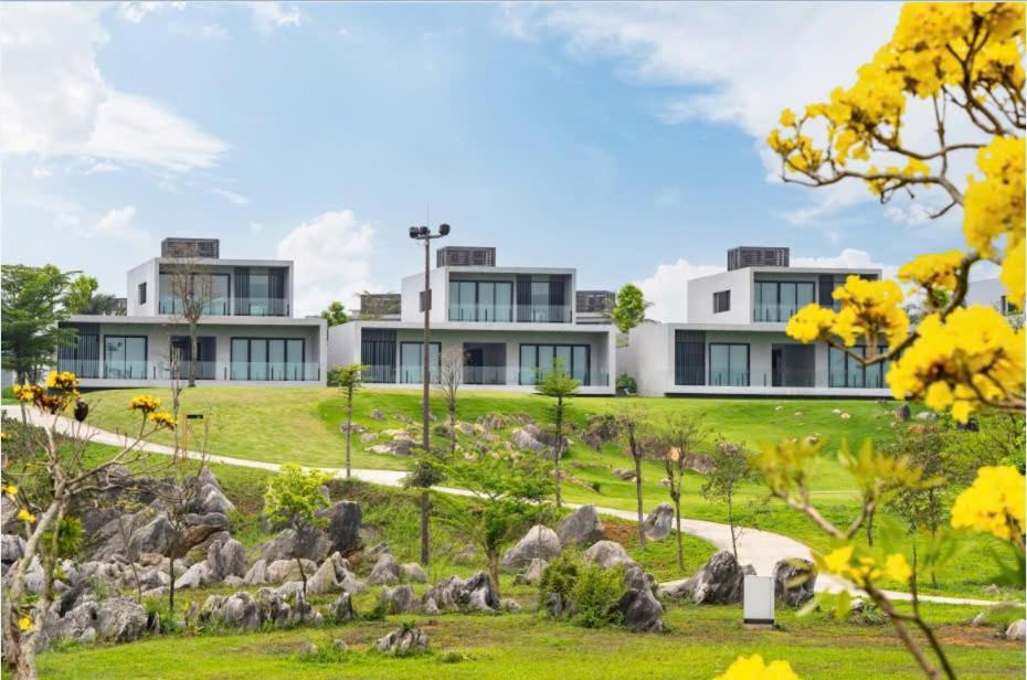 The Five Resort & Golf Hoang Gia Ninh Binh Tam Diep Exterior photo